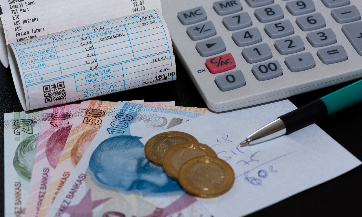 Elektrik Faturanızı Azaltmak İçin Etkili ve Pratik Yöntemler Elektrik Faturanızı Azaltmak İçin Etkili ve Pratik Yöntemler