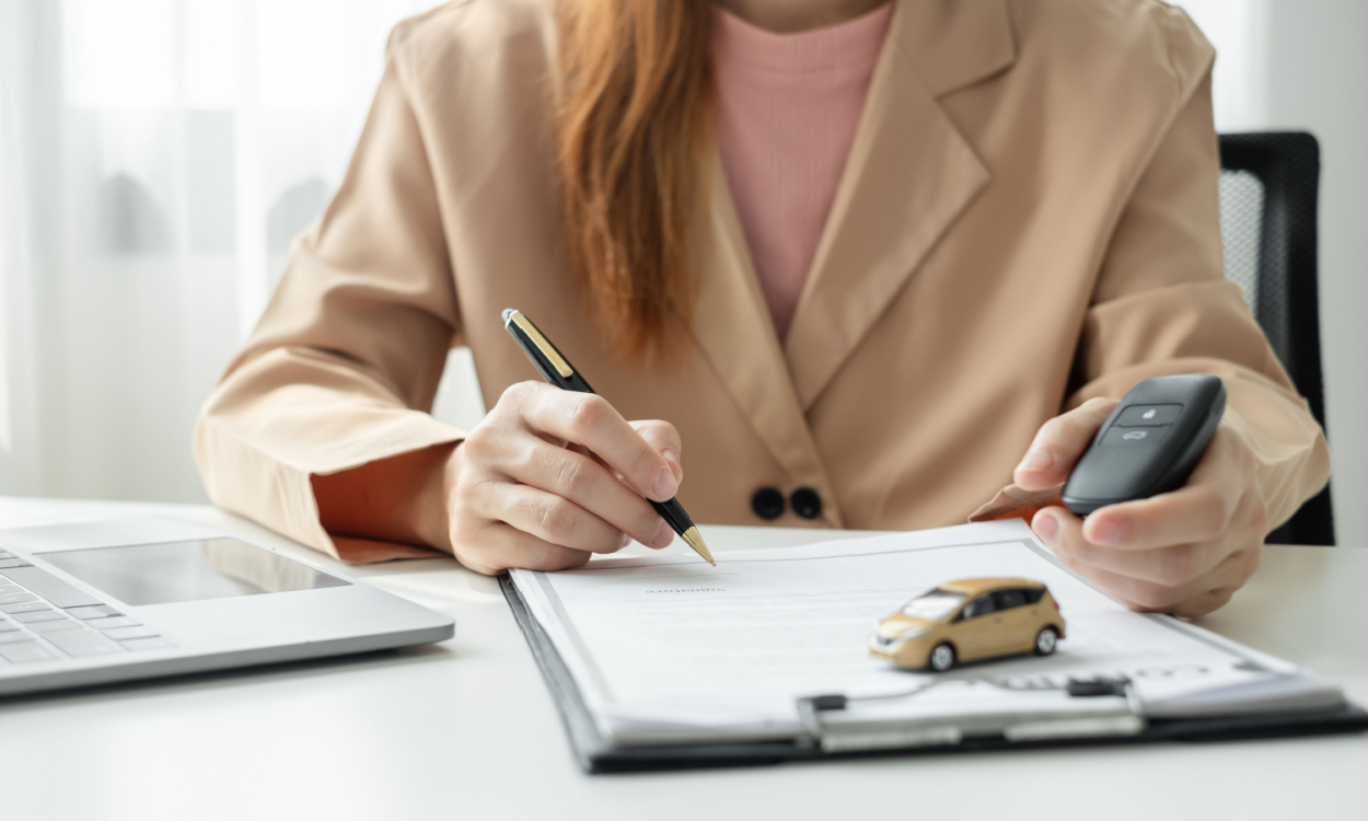 İlk Kez Araç Alacaklar İçin Kredi ve Finansman Rehberi İlk Kez Araç Alacaklar İçin Kredi ve Finansman Rehberi